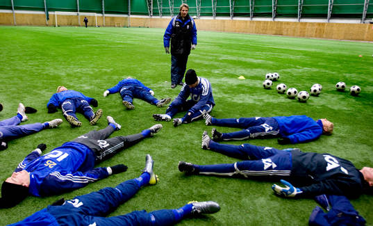 IFK tränar tidigt på morgonen. Eijlert Björkman