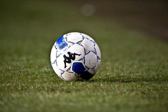 Boll, gräs, gräsplan, genre