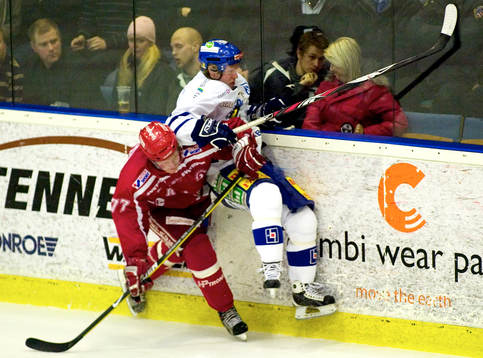 Niklas Johansson, Sundsvall och Jonatan Brehmer, Troja