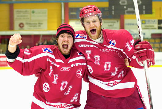 Mårs Olof och Mattias Persson, Troja, jubel