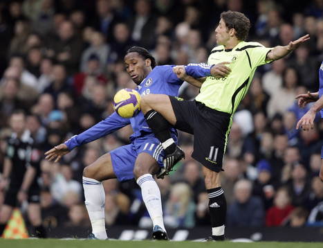 Didier Drogba, Chelsea och Michael Brown, Wigan