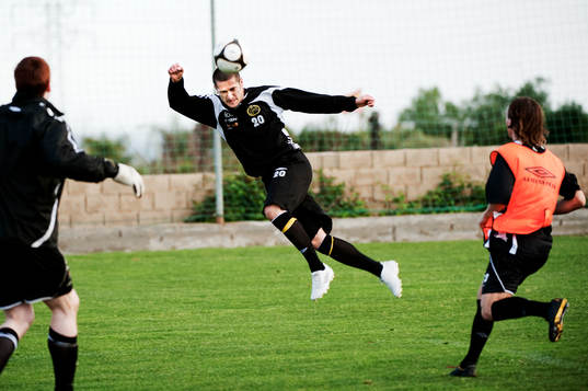 Emir Bajrami, nick