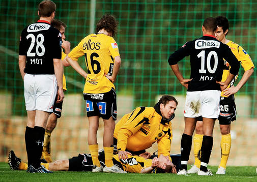 Daniel Mobaeck, Elfsborg, skadades i andra halvlek. Skada