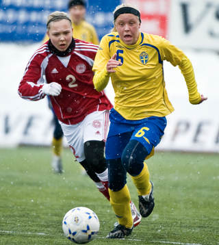 Fotboll, F17/92, Flickor, Träningslandskamp, Sverige -