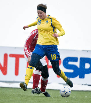 Fotboll, F17/92, Flickor, Träningslandskamp, Sverige -