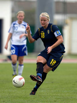 Nilla Fischer, Sverige
