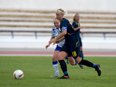 Nilla Fischer, Sverige