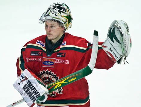 Johan Holmqvist, målvakt