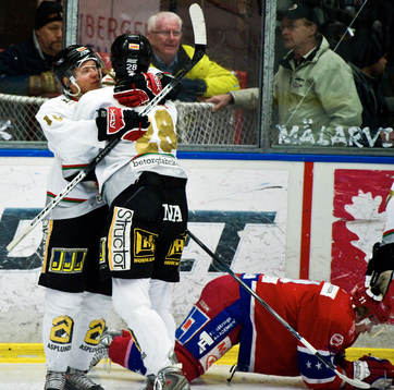 Jonas Karlsson, Mikael Svensk, Örebro och Christopher