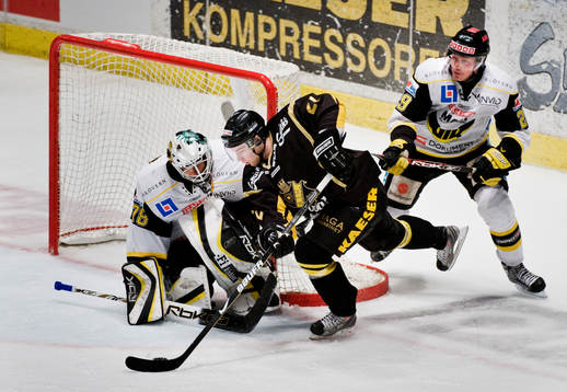 Christian Sandberg, AIK utmanar Johan Thalberg, målvakt