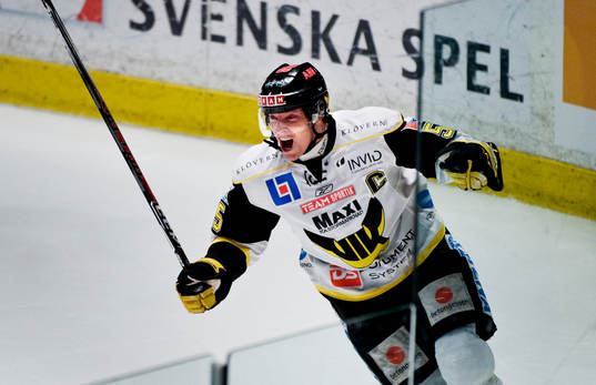 Patrik Juhlin,  jubel