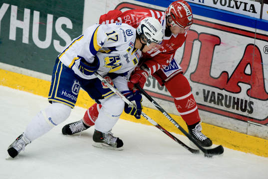 Anderas Falk, HV71 och Mika Pyörälä, Timrå