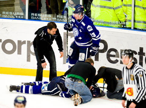 Antti-Jussi Niemi, Leksand, skada
