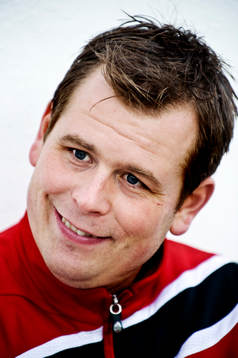 Mikael Stahre tränare