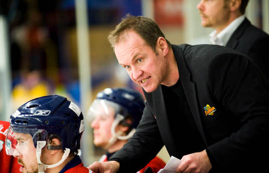 Bläddra bland fler bilder av Ishockey, kvalserien, Växjö - SödertäljePassion and love, I'll 