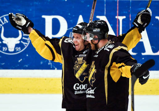 Jonas Liwing och Dick Tärnström, AIK, jubel