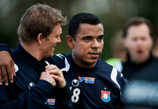 Marcus Allbäck och Álvaro Santos