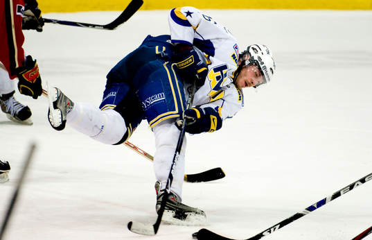 Kris Beech, HV71, tappar balansen