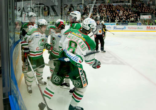Mathias Porseland, Rögle gör 3-0 målet. Jubel i Rögle