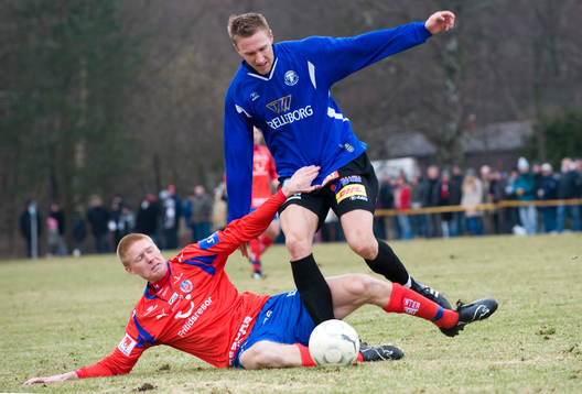 Mål, Marcus Pode gör sitt andra mål när han glider ur