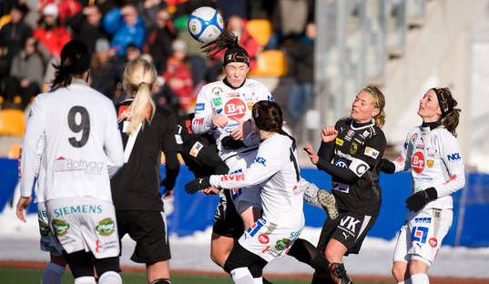 Fotboll, Dam, Supercupen, Final, Umeå - Linköping