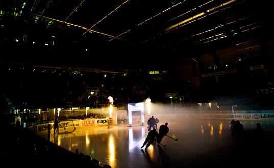 HV71 gör entre i Kinnarps Arena