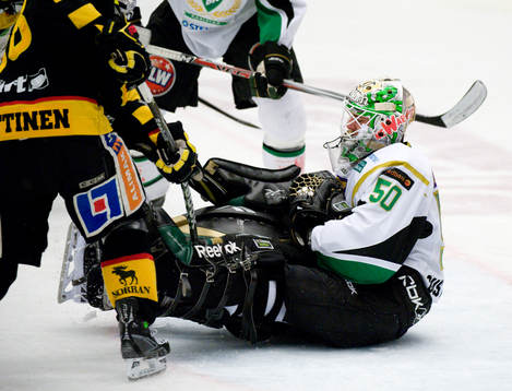 Jonas Gustavsson, Målvakt Färjestad