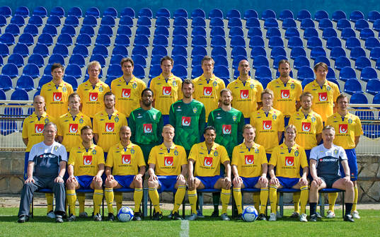 Bak fr.v; Marcus Berg, Petter Hansson, Johan Elmander,