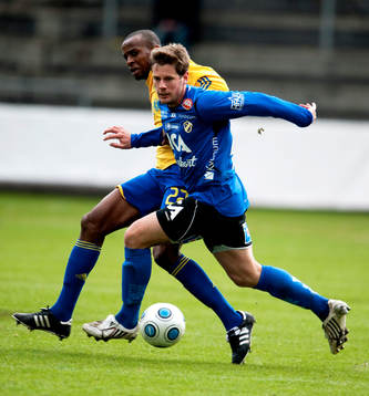 Bläddra bland fler bilder av Fotboll, Träningsmatch, Bröndby - Halmstad
