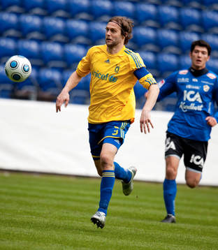 Anel Raskaj, Halmstad och Max Von Schlebrügge, Bröndby