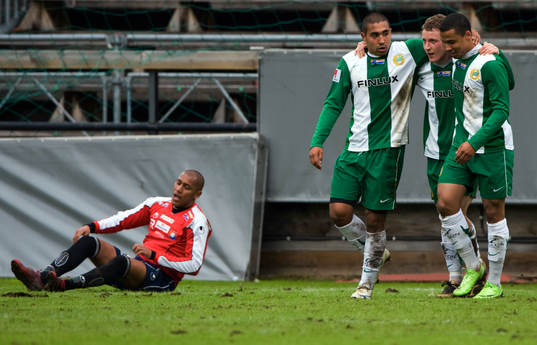 Sebastian Castro-Tello, Haris Laitinen och Charlie Davies,