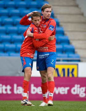 Christoffer Andersson tv och Tobias Holmqvist. Kram