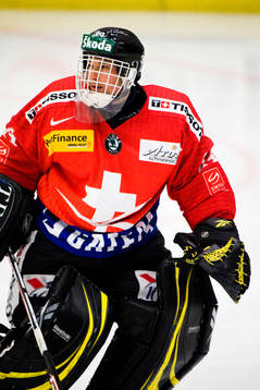 Marco Bührer, målvakt