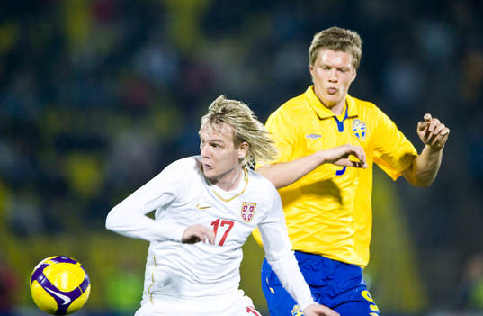 Milos Krasic, Serbien och Victor Elm, Sverige