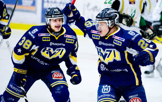 Nichlas Torp, Simon Önerud,  jubel