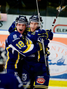 Martin Thörnberg, Nicholas Angell,  jubel