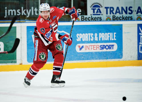 Kristian Kudroc, passar pucken
