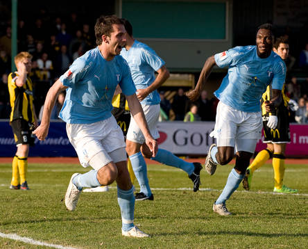 Miljan Mutavdzic, Malmö, gör matchens enda mål. Jubel