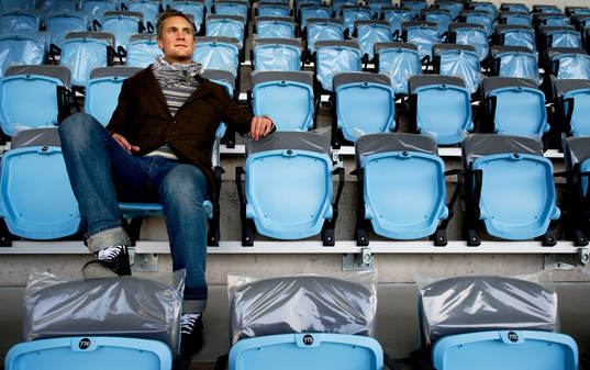 Mattias Larsson, journalist Aftonbladet. Läktare