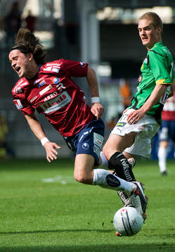 Pavel Zavadil, Örgryte. Johan Mårtensson, Gais