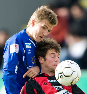 Rasmus Bengtsson och Olof Guterstam i en tuff duell