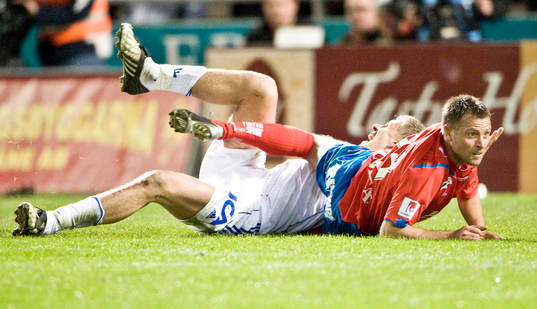 Erik Wahlstedt, Helsingborg, tackling
