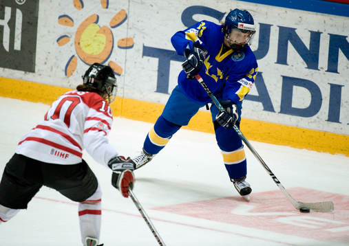 Gunilla Andersson, Sverige mot Gillian Apps, Kanada