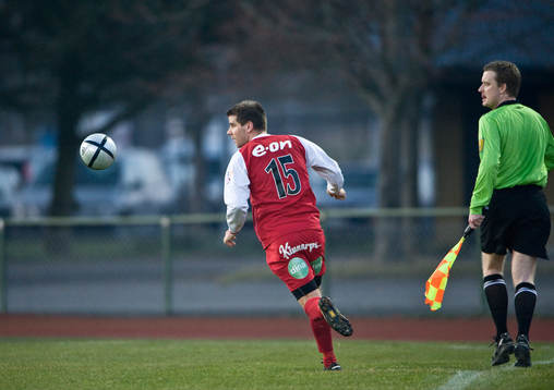 Stefan Rodevåg, Falkenberg. Assisterande domare,
