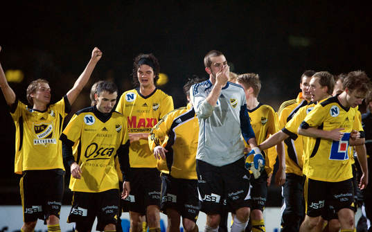 Straffavgörande, Joel Ringström är hjälten, hela IFK