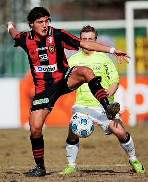 Bläddra bland fler bilder av Fotboll, Allsvenskan, Brommapojkarna - Häcken