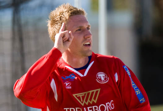 0-1 Marcus Pode, jubel