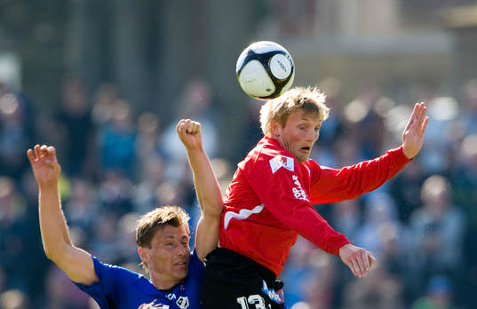 Fredrik Jensen når högre än Tomas Zvirgzdauskas