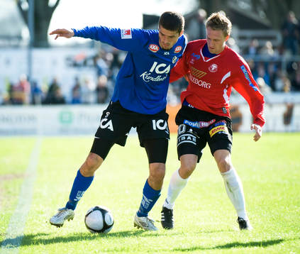 Ajsel Kujovic håller undan för Marcus Pode