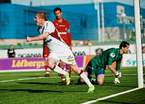 Xhevdet Llumnica, Assyriska, jubel